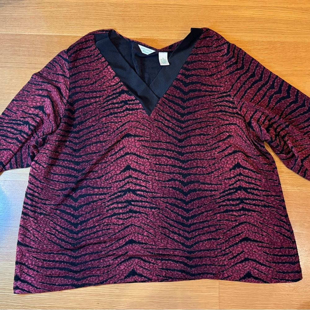 Laura Ashley V-Neck Top Plus Size Whimsigoth punk vibe - Picture 1 of 5